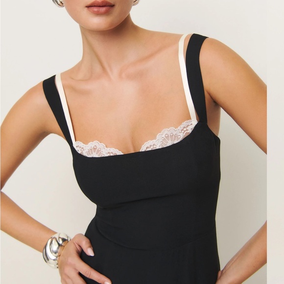 NWT Reformation Irisa Dress - Picture 3 of 9